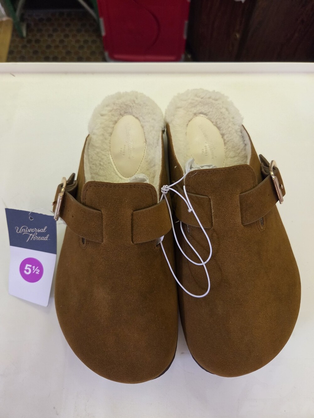 Universal Thread Womens Brown Fleece-Lined Clog - Size 5½